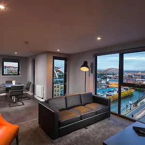 https://dream-apartments-aerial-house.hotels-newcastle-upon-tyne.com